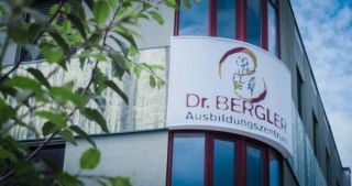 massageschule graz Ausbildungszentrum Dr. Bergler